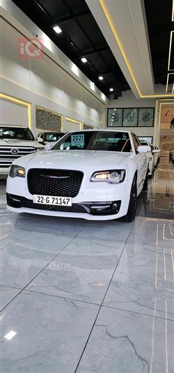 کرایسلەر 300